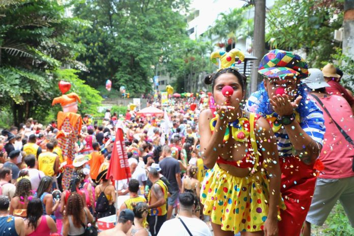 Brasil é o destino mais buscado do mundo durante o Carnaval
