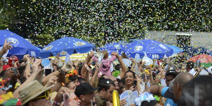 Federação Brasileira de Bancos alerta para golpes no carnaval