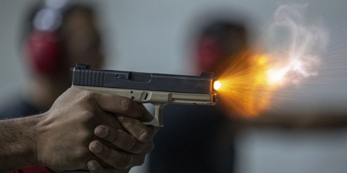Giro internacional: Suécia quer endurecer lei sobre armas no país
