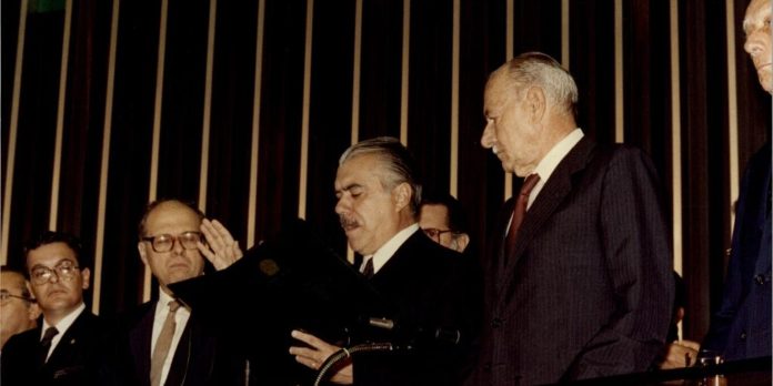 Autoridades comemoram 40 anos da redemocratização no Brasil