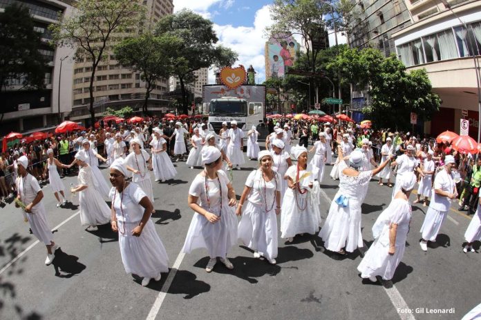 Baianas Ozadas reforçam o combate ao assédio sexual no Carnaval