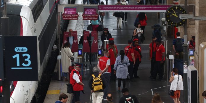 Giro Internacional: bomba da Segunda Guerra é encontrada em Paris