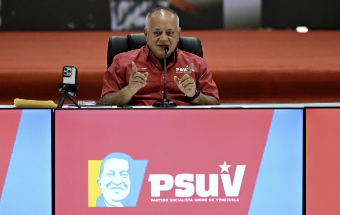 Operação prende 6 prefeitos na Venezuela e acende alerta para partido