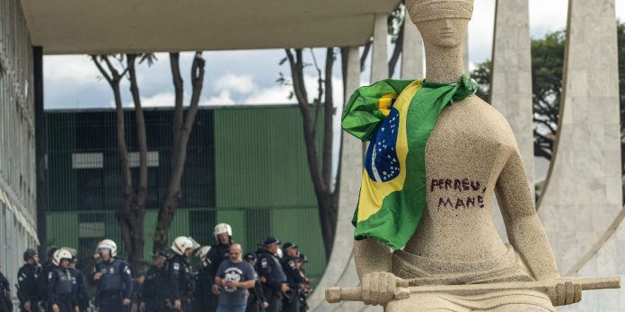 Preso pelo 8/01 é liberado para prisão domiciliar