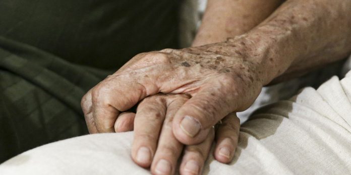 Anvisa aprova medicamento que pode retardar o Alzheimer