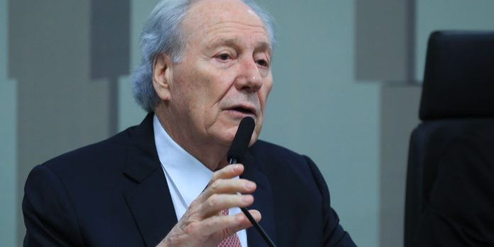 Lewandowski detalha PEC da Segurança no Senado