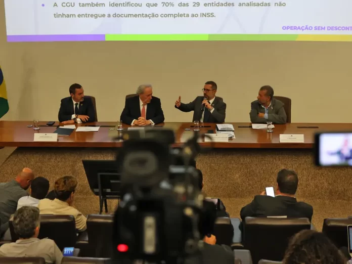 Lula determina demissão do presidente do INSS e Justiça afasta cinco dirigentes do órgão – Brasil de Fato
