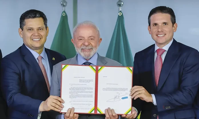 Lula entrega PEC da Segurança Pública para tramitação no Congresso – Brasil de Fato