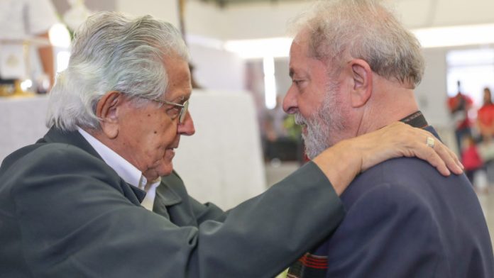 Morre dom Angélico, bispo que rezou missa antes de Lula se entregar à PF em 2018 – Brasil de Fato