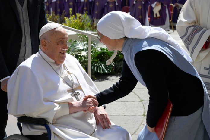 Papa Francisco faz 1ª aparição no Vaticano após deixar hospital – Brasil de Fato