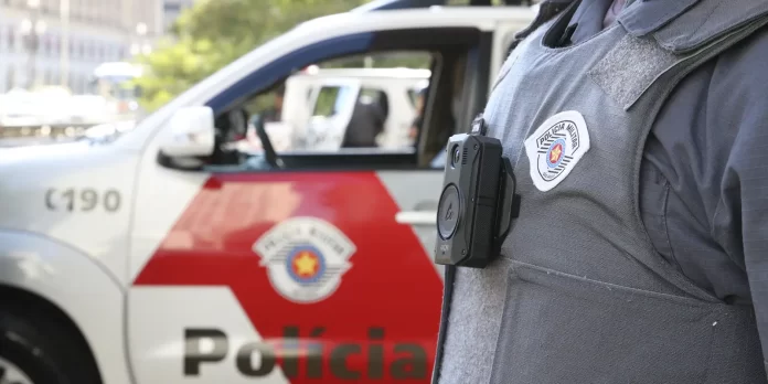 Acordo amplia uso de câmeras corporais por policiais em São Paulo