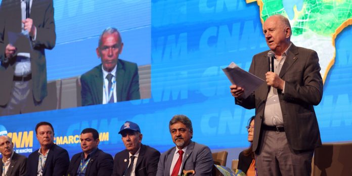 Prefeitos apresentam carta de reivindicações para governo federal