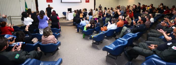 Agência Minas Gerais | Programa Se Liga amplia inclusão e previne reincidência criminal de jovens egressos do sistema socioeducativo