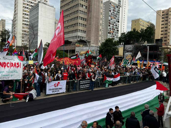 'É o maior ato já feito no Brasil em apoio à Palestina': manifestação em São Paulo reforça onda de críticas a Israel pelo mundo