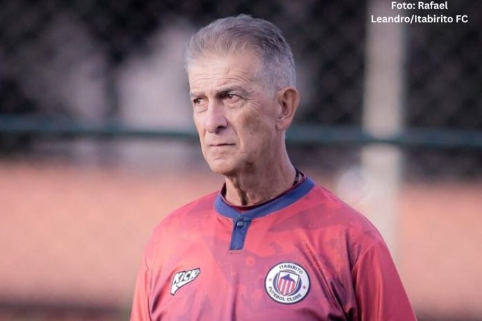 Itabirito FC anuncia saída do técnico Ricardo Drubscky