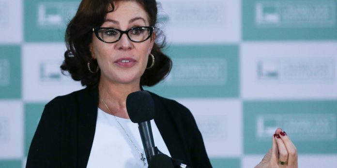 Ministério aguarda documentação para pedir extradição de Zambelli