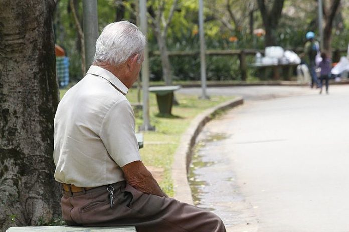 População idosa deve chegar a 2 bilhões até 2050 e elevar casos de violência, estima ONU
