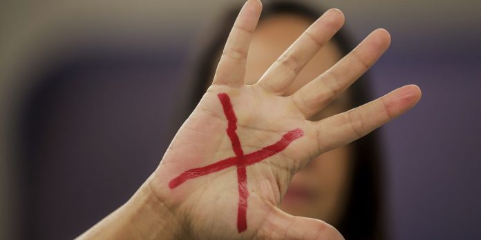 Quase 1,5 mil mulheres foram mortas em razão de gênero em 2024