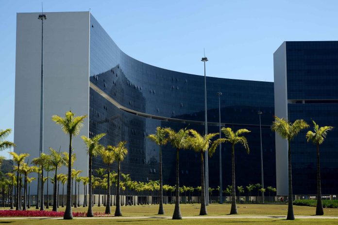 Agência Minas Gerais | Propag: Governo de Minas sanciona lei que trata da cessão de direitos creditórios do Estado à União