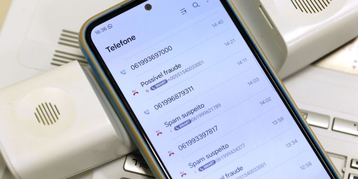 Cadastro Nacional vai permitir verificar se celular foi roubado