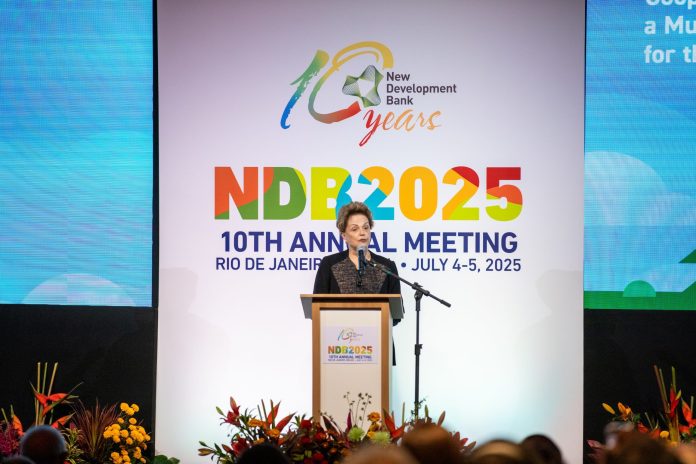 De Fortaleza a Xangai: Banco do Brics completa 10 anos e desafia modelo de Bretton Woods sob liderança de Dilma