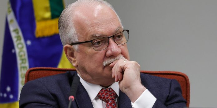 Fachin pede esclarecimentos sobre Guarda Municipal armada no Rio