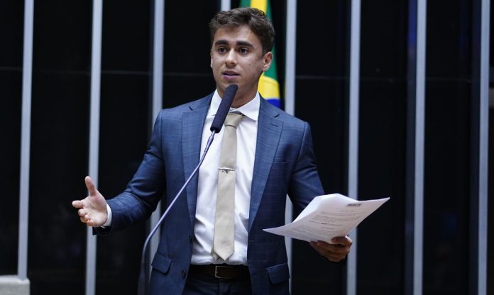 Justiça Eleitoral de MG acata denúncia que torna réus Nikolas Ferreira e outros três políticos do PL por calúnia e difamação