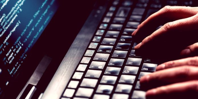 Polícia prende suspeito de participar de invasão hacker envolvendo Pix