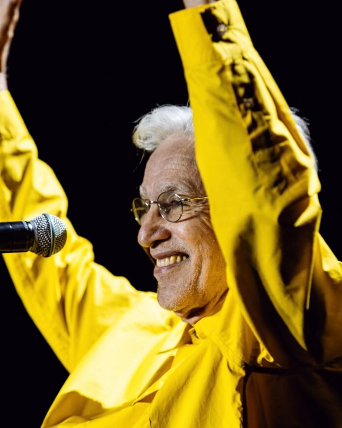 Chico, Caetano e Gil se unem em show no Rio contra PEC da Blindagem; movimentos organizam atos em todo o Brasil