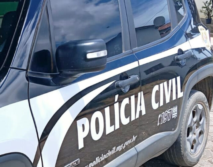 Suspeito de matar jovem em Itaúna se entrega à polícia após ter prisão decretada