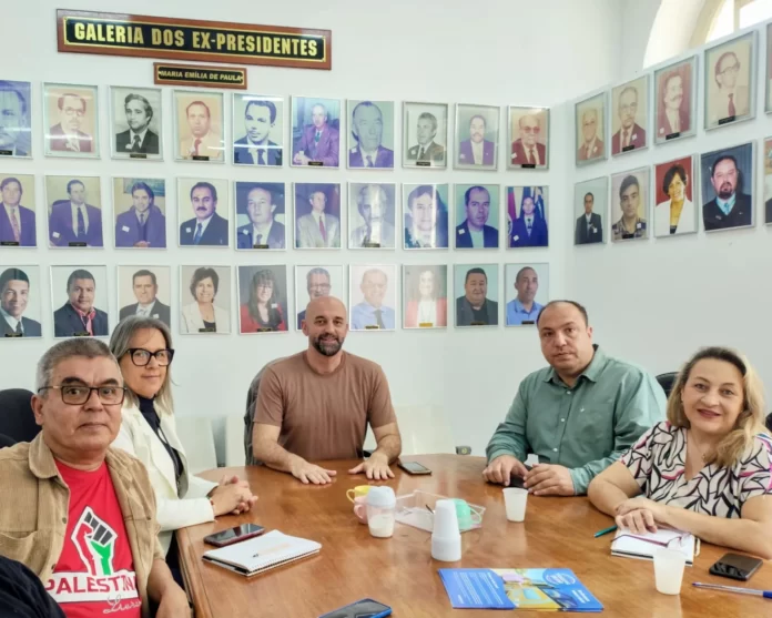 Audiência pública em São Leopoldo debate genocídio em Gaza e solidariedade ao povo palestino — Brasil de Fato