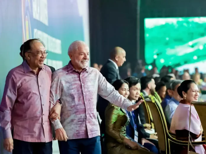 China apoia maior participação da Malásia no Brics após Lula sugerir que país seja membro pleno — Brasil de Fato