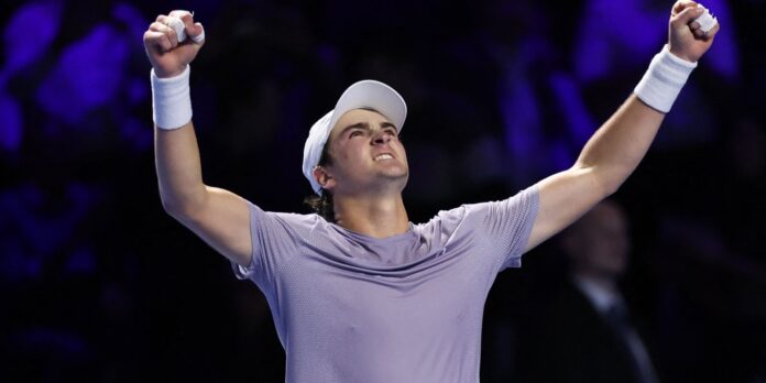 Tenista brasileiro João Fonseca está na final do ATP 500 da Basileia