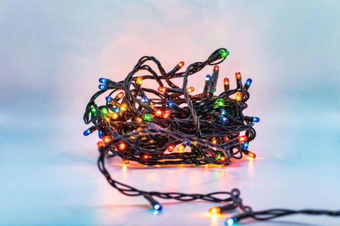 Agência Minas Gerais | Cemig alerta para cuidados com a instalação de enfeites de Natal
