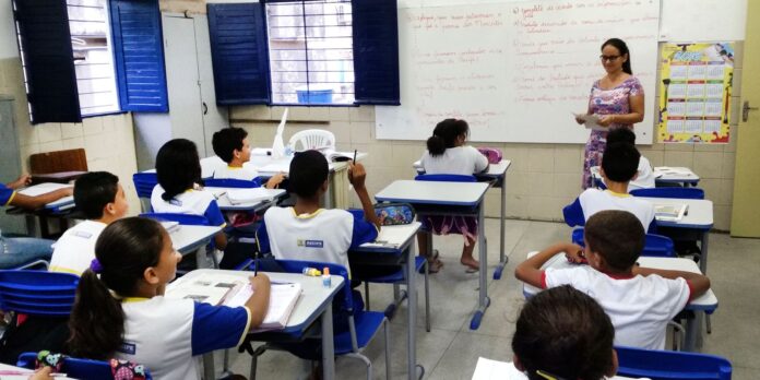 MEC prorroga prazo de inscrição para programa Na Ponta do Lápis