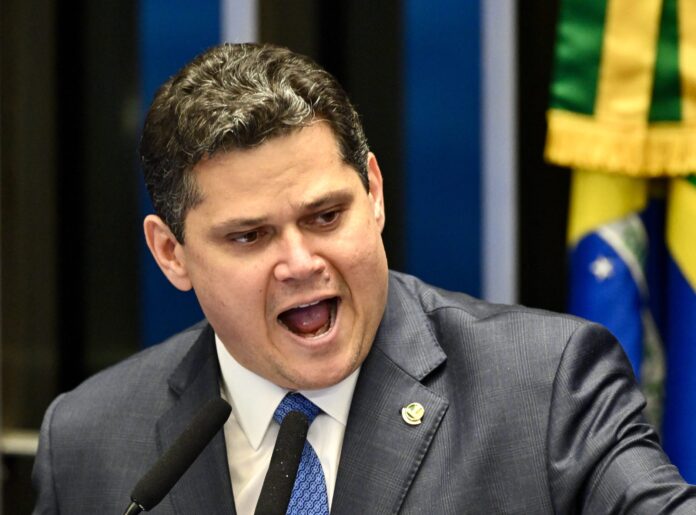 Presidente do Senado, Davi Alcolumbre (União-AP).