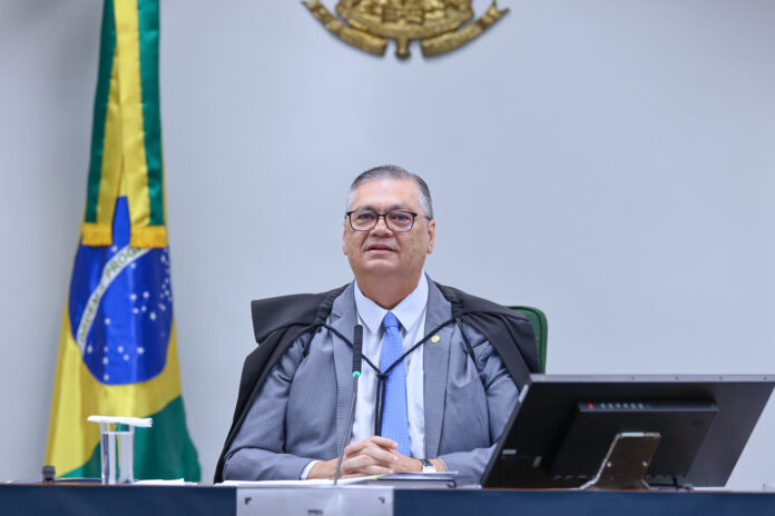 Ministro Flávio Dino é relator de três ações que questionam a constitucionalidade das emendas impositivas.
