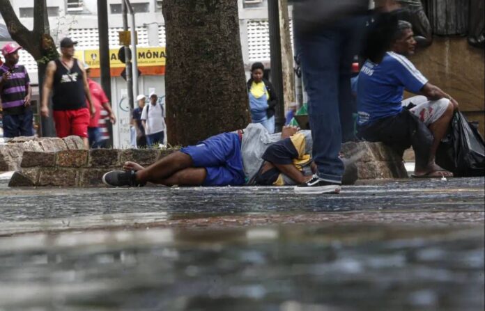 Levantamento aponta aumento da população em situação de rua
