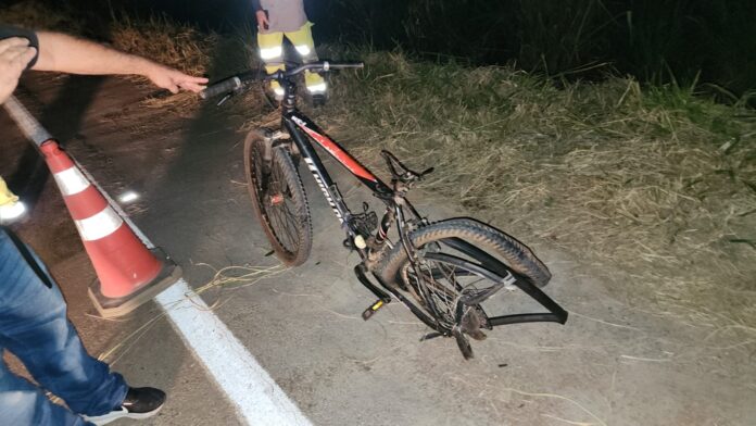 Ciclista morre após se envolver em acidente com caminhonete na MG-050, em Formiga