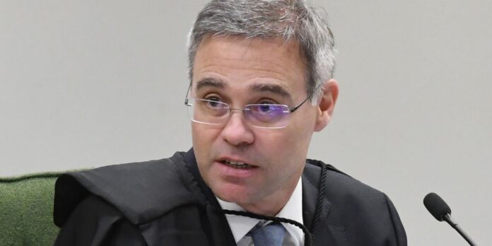 Mendonça determina ação para prorrogação da CPMI do INSS