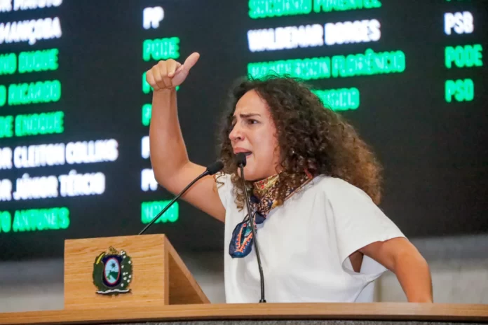 A deputada estadual pernambucana Rosa Amorim (PT)