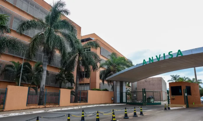Saiba como pedir reembolso de produtos Ypê suspensos pela Anvisa