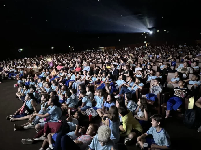 Além das exibições de filmes, o Festival de Brasília do Cinema Brasileiro reúne debates, homenagens e encontros sobre o audiovisual