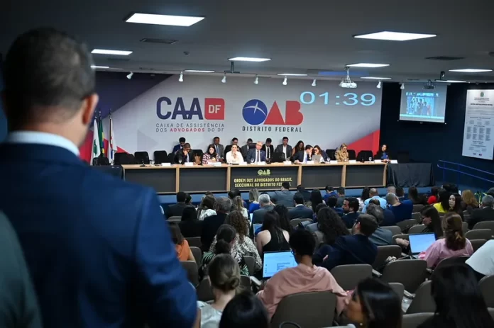 Sessão Extraordinária do Conselho Pleno da OAB-DF aprovou pedidos de impeachment de ministros do STF