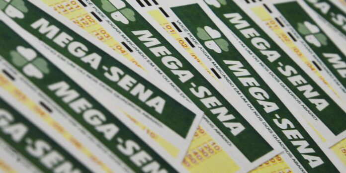 Mega-Sena volta a acumular; prêmio estimado vai a R$ 100 milhões