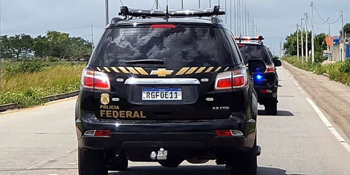 Operação Dux investiga contrabando de celulares no interior de SP
